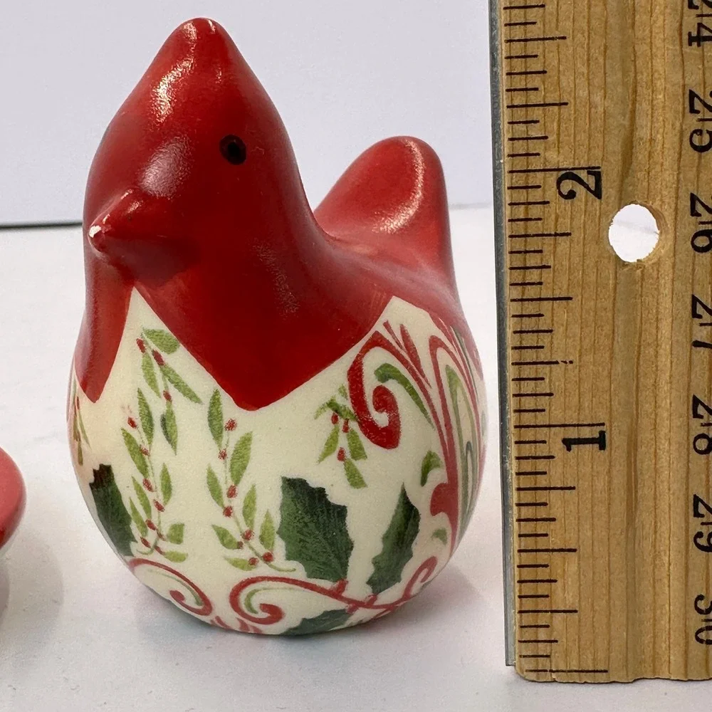 Red Cardinal Bird Ceramic Salt and Pepper Shaker Set with Tray Christmas Holly